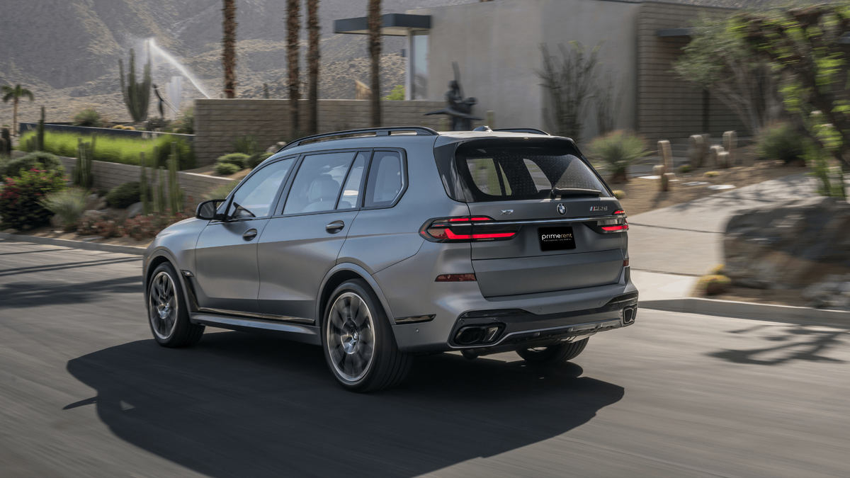 BMW X7