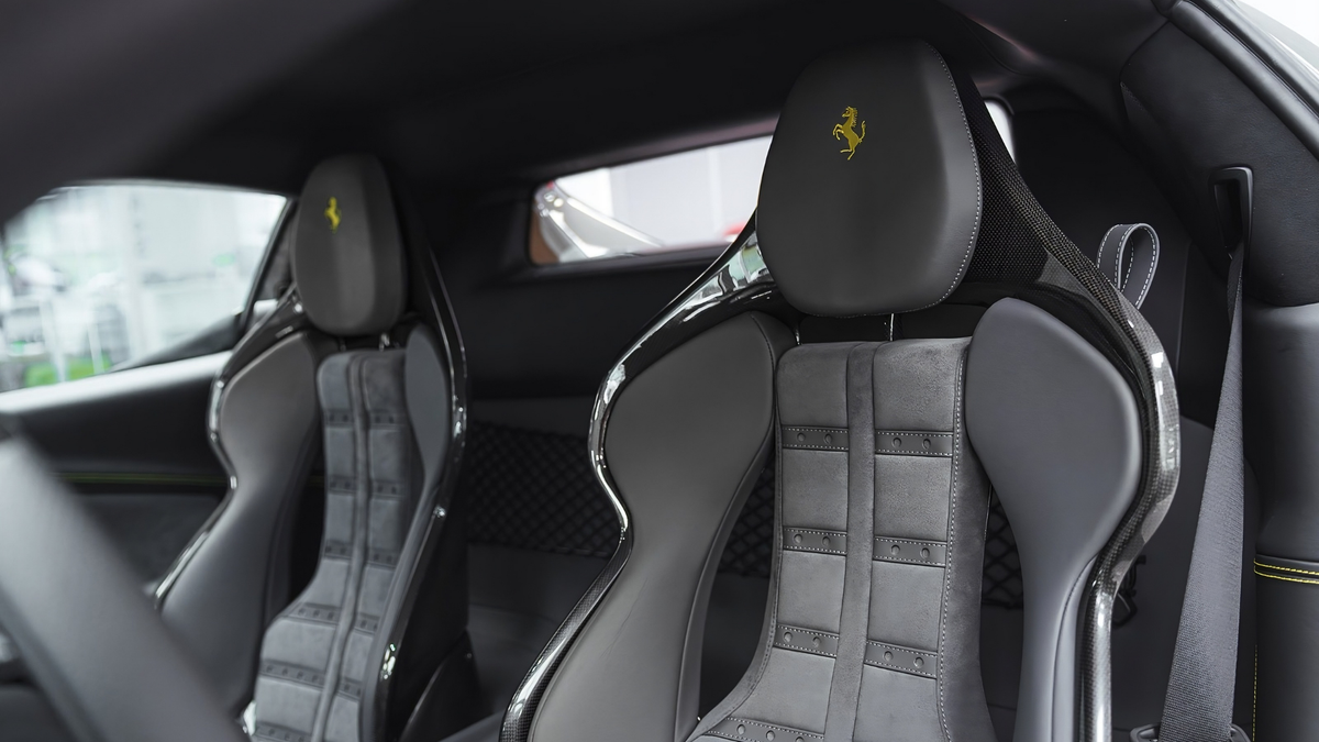 Ferrari 296 GTB — photo 12