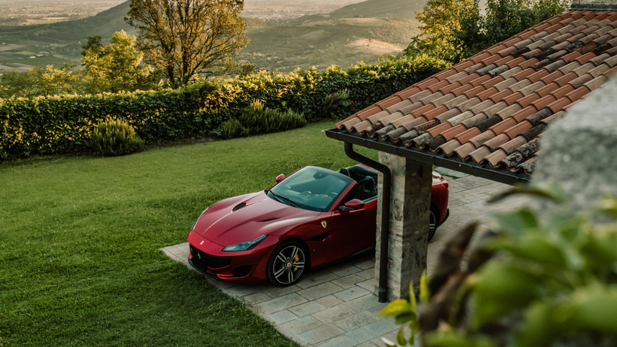Ferrari Portofino — photo 8