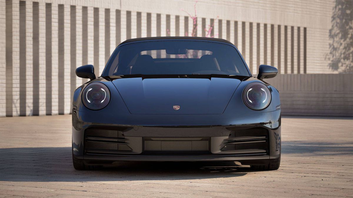 Porsche 911 Cabriolet — photo 2